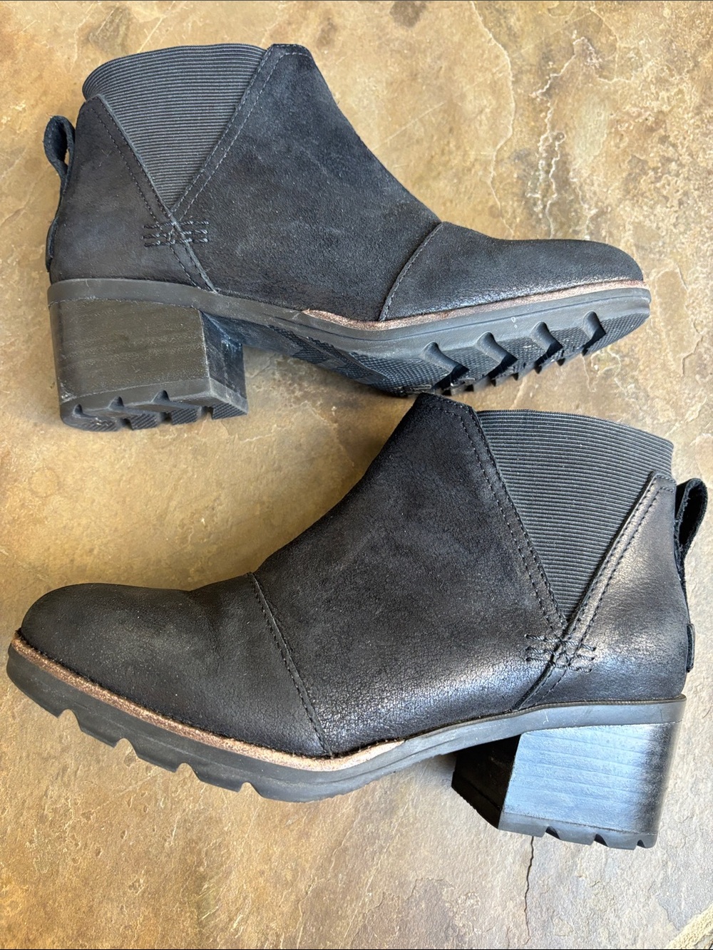 Sorel Cate Chelsea Boot - Picture 8 of 11